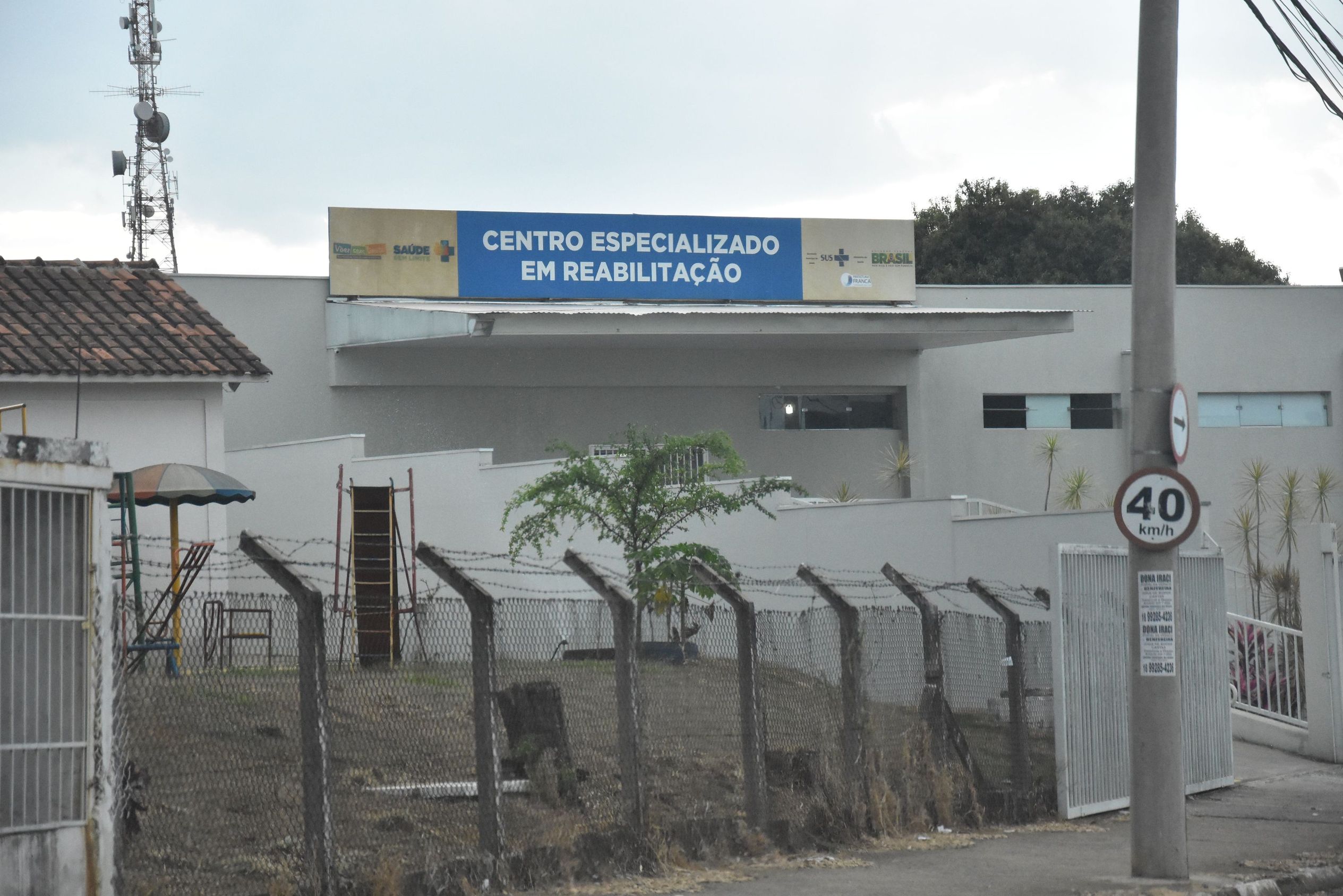 Centro de Reabilitação da Apae Franca é exemplo de atendimento aos paciente SUS - unidade ganhou oxigenação com novo prédio